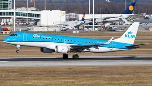 Photo of PH-EZU - Embraer ERJ-190STD operated by KLM Cityhopper