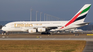 Photo of A6-EDL - Airbus A380-861 operated by Emirates