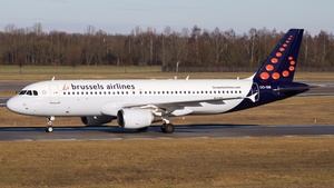 Photo of OO-SNI - Airbus A320-214 operated by Brussels Airlines