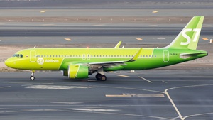 Photo of VQ-BCH - Airbus A320-271N operated by S7 Airlines
