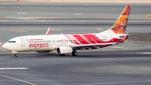 Photo of VT-AXM - Boeing 737-8HG operated by Air India Express
