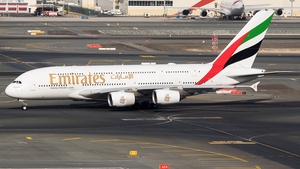 Photo of A6-EUX - Airbus A380-842 operated by Emirates