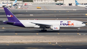 Photo of N886FD - Boeing 777-FS2 operated by FedEx