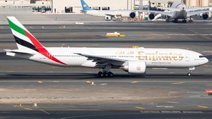 Photo of A6-EWF - Boeing 777-21H(LR) operated by Emirates