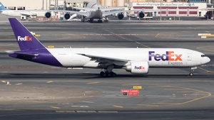 Photo of N862FD - Boeing 777-FS2 operated by FedEx