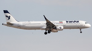 Photo of EP-IFA - Airbus A321-211 operated by Iran Air