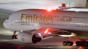 Photo of A6-EUX - Airbus A380-842 operated by Emirates