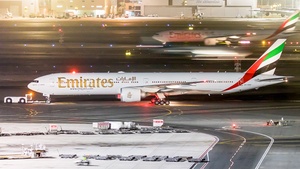 Photo of A6-EBS - Boeing 777-31H(ER) operated by Emirates