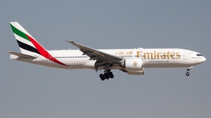 Photo of A6-EWA - Boeing 777-21H(LR) operated by Emirates