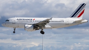 Photo of F-GRHU - Airbus A319-111 operated by Air France