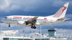 Photo of TS-IOM - Boeing 737-6H3 operated by Tunisair