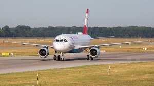 Photo of OE-LBV - Airbus A320-214 operated by Austrian Airlines