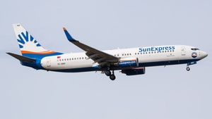 Photo of TC-SNV - Boeing 737-86J operated by SunExpress