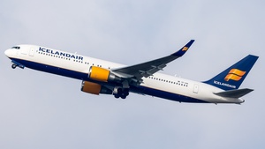 Photo of TF-ISN - Boeing 767-319(ER) operated by Icelandair