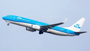 Photo of PH-BGB - Boeing 737-8K2 operated by KLM Royal Dutch Airlines