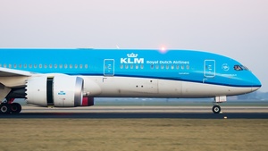 Photo of PH-BHA - Boeing 787-9 Dreamliner operated by KLM Royal Dutch Airlines
