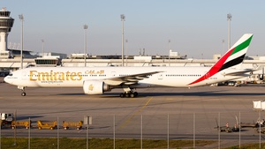 Photo of A6-ECK - Boeing 777-31H(ER) operated by Emirates