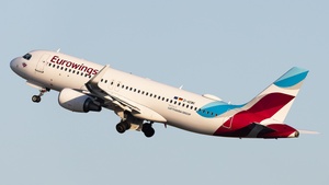 Photo of D-AEWK - Airbus A320-214 operated by Eurowings
