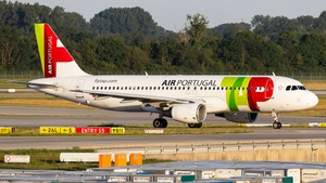Photo of CS-TNJ - Airbus A320-214 operated by TAP Air Portugal