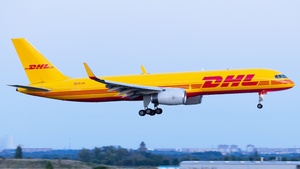 Photo of OE-LNX - Boeing 757-223(PCF) operated by DHL Air Austria