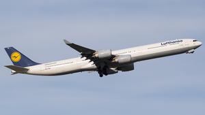 D-AIHE