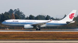Photo of B-6072 - Airbus A330-243 operated by Air China