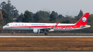 Photo of B-8601 - Airbus A321-211 operated by Sichuan Airlines