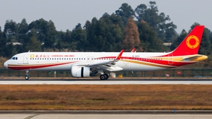 Photo of B-32F9 - Airbus A321-251NX operated by Chengdu Airlines