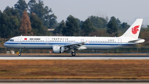 Photo of B-6675 - Airbus A321-213 operated by Air China