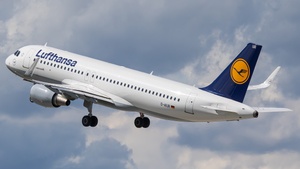 D-AIUR - Airbus A320-214