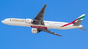 Photo of A6-ECD - Boeing 777-36N(ER) operated by Emirates