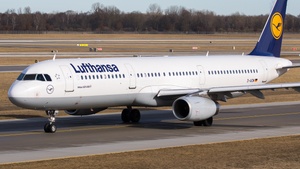 Photo of D-AIDW - Airbus A321-231 operated by Lufthansa