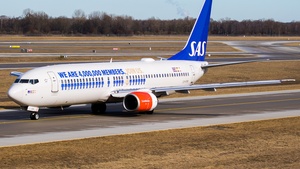 Photo of LN-RPM - Boeing 737-883 operated by SAS Scandinavian Airlines