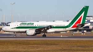 Photo of EI-IMN - Airbus A319-111 operated by Alitalia