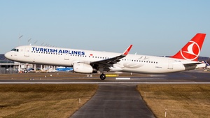 Photo of TC-JSL - Airbus A321-231 operated by Turkish Airlines