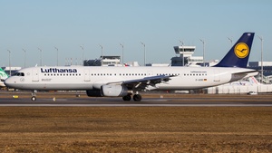Photo of D-AIDD - Airbus A321-231 operated by Lufthansa