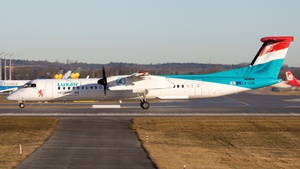 Photo of LX-LGG - Bombardier DHC-8-402 Dash 8 Q400 operated by Luxair
