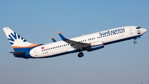 Photo of TC-SED - Boeing 737-8CX operated by SunExpress