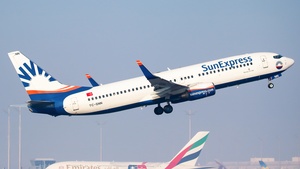 Photo of TC-SNN - Boeing 737-8HC operated by SunExpress