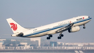 Photo of B-6505 - Airbus A330-243 operated by Air China