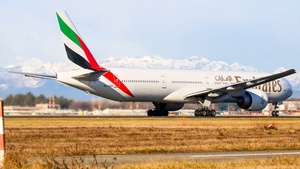 Photo of A6-EBB - Boeing 777-36N(ER) operated by Emirates