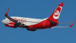 Photo of D-AHXH - Boeing 737-7K5 operated by Air Berlin (opb TUIfly)
