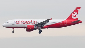 Photo of D-ABZI - Airbus A320-216 operated by Air Berlin