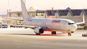 Photo of D-ABBD - Boeing 737-86J operated by Air Berlin