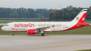 Photo of D-ABDU - Airbus A320-214 operated by Air Berlin