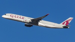 Photo of A7-ALB - Airbus A350-941 operated by Qatar Airways