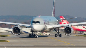Photo of A7-ALF - Airbus A350-941 operated by Qatar Airways