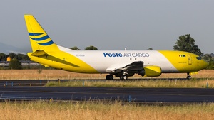 Photo of EI-GUB - Boeing 737-490(SF) operated by Poste Air Cargo
