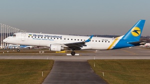 Photo of UR-EMA - Embraer ERJ-190STD operated by Ukraine International Airlines