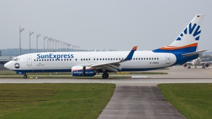 Photo of D-ASXH - Boeing 737-8CX operated by SunExpress Germany